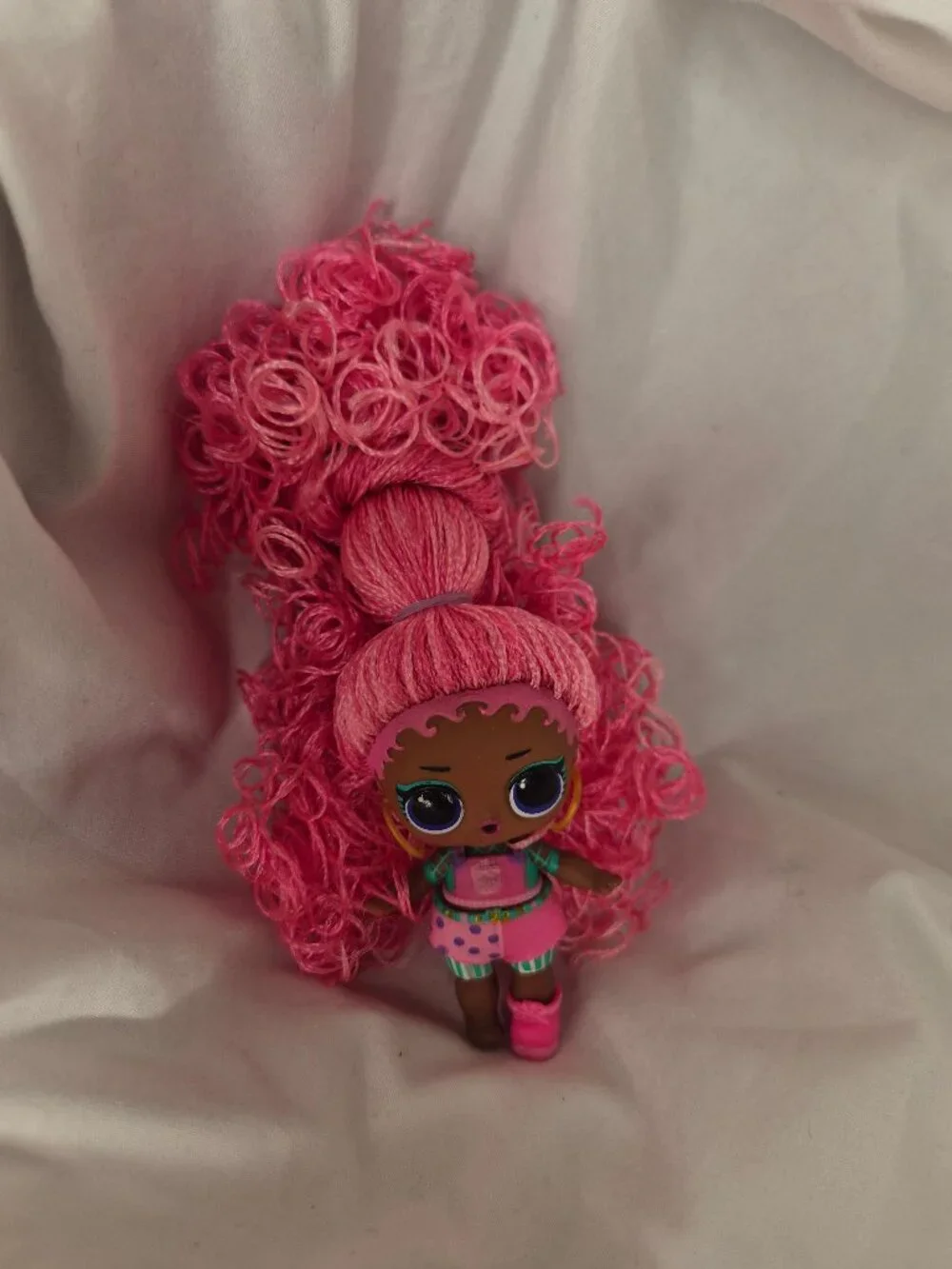L.O.L. Surprise! Hair Hair Hair Doll - Pink Yarn Hair - EUC